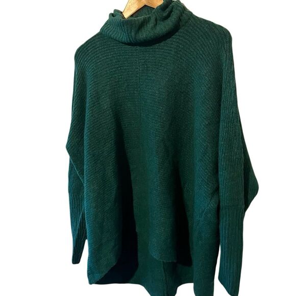 Vince Camuto Turtleneck Green knit sweater size large - Picture 2 of 7